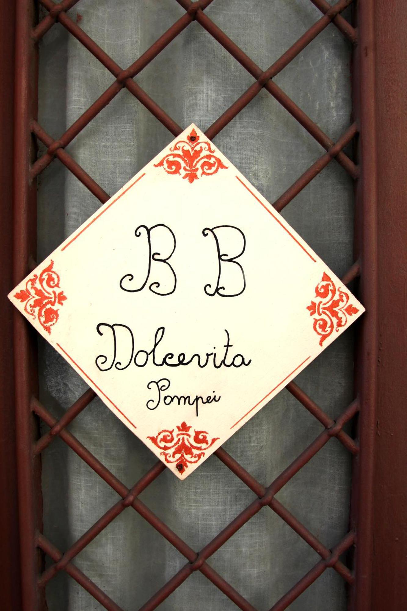 B&B Dolcevita Pompeï Buitenkant foto