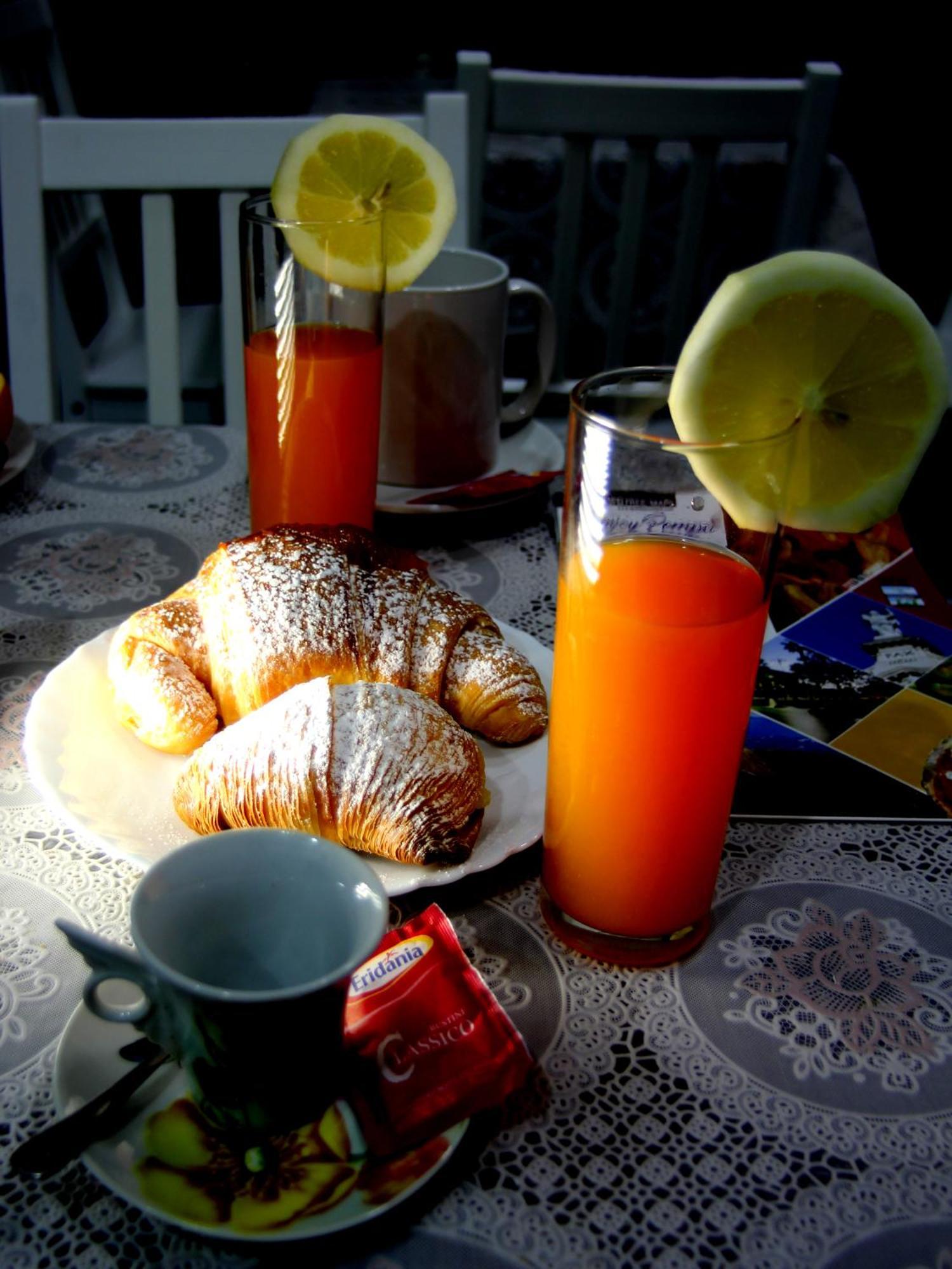 B&B Dolcevita Pompeï Buitenkant foto
